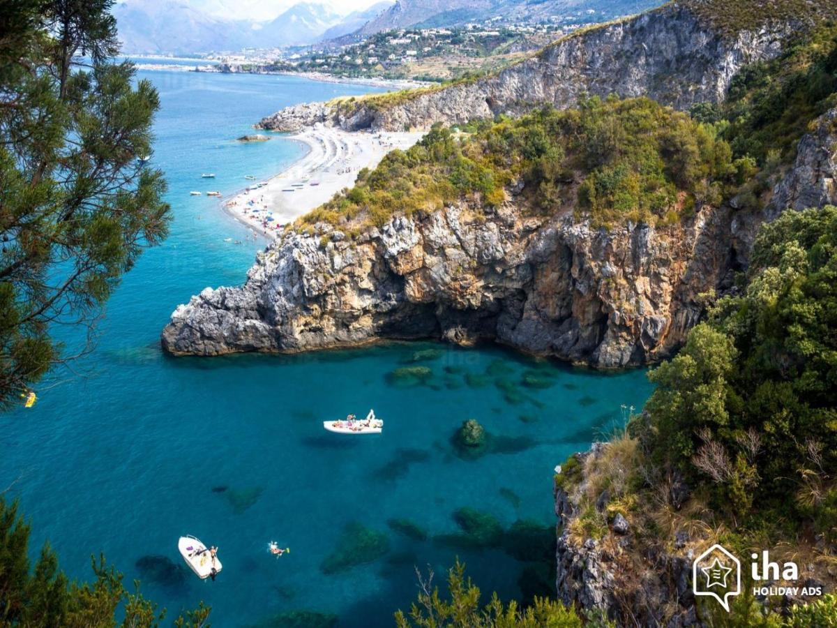 Aria Di Mare B&B Family Сан Никола Арчела Екстериор снимка