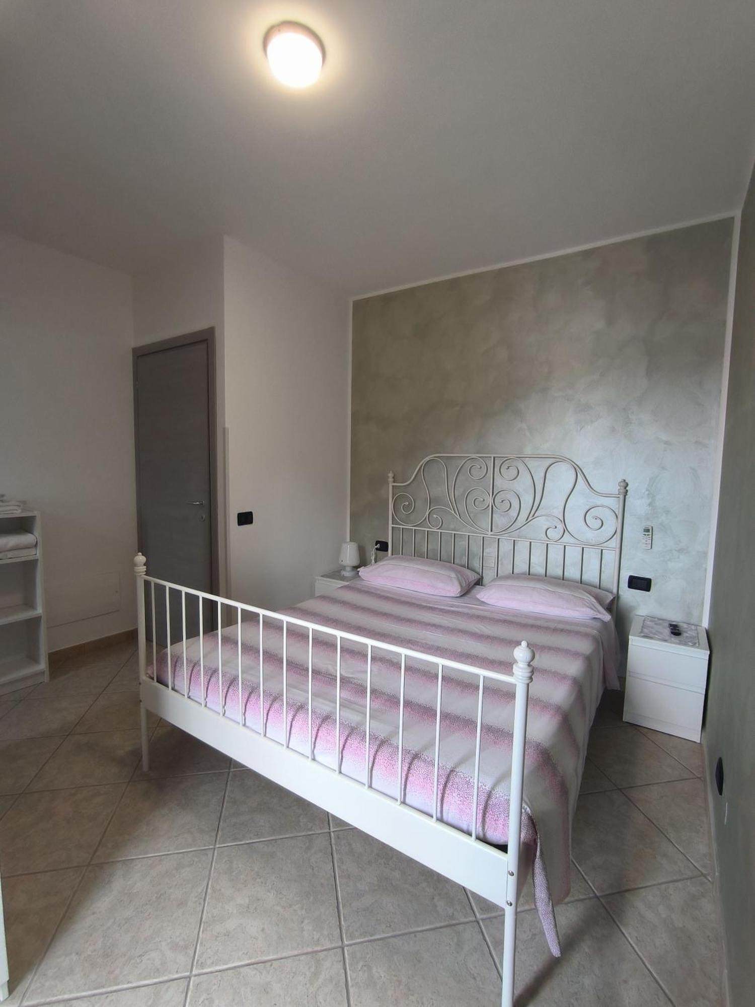 Aria Di Mare B&B Family Сан Никола Арчела Екстериор снимка